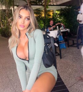 La sensualidad de Lyna Pérez, una modelo OnlyFans de Miami