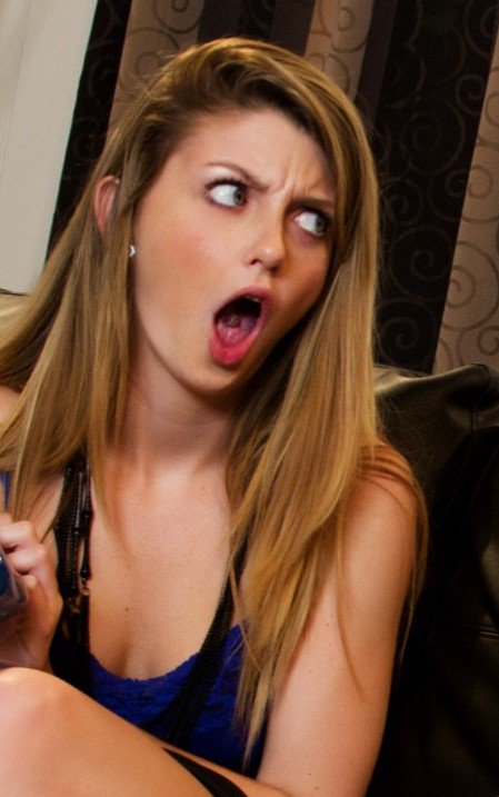Staci Silverstone en una pose seductora en su pasado como actriz porno