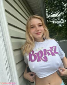 Zoe Moore en OnlyFans: @zoeemoore
