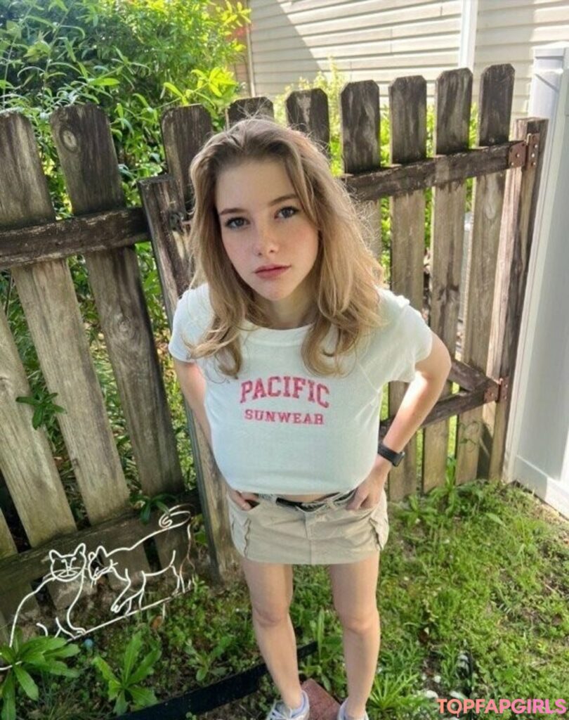 Zoe Moore sube contenido erótico amateur a OnlyFans