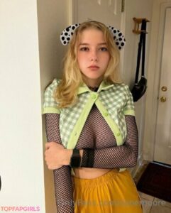 Zoe Moore en OnlyFans: @zoeemoore